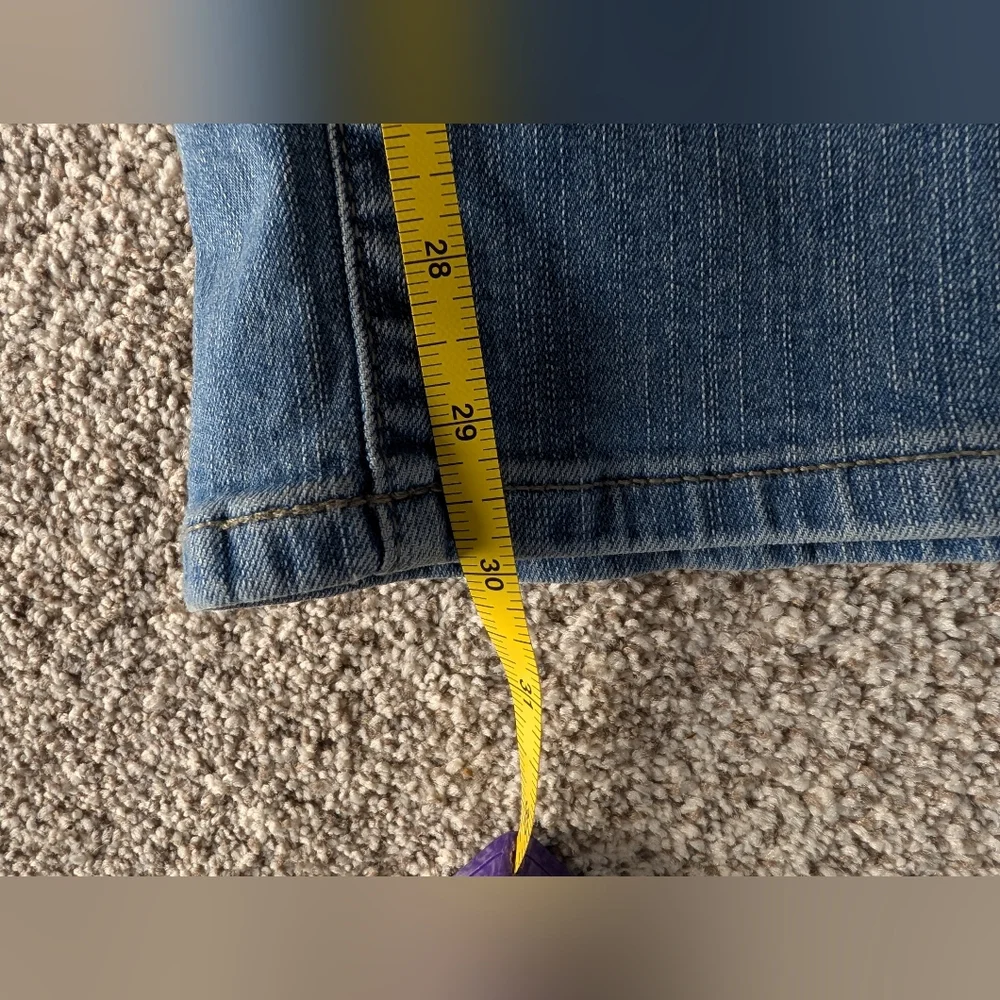 Torrid Wide Leg Jeans Stretch High Rise Light Wash Denim 14R - Picture 10 of 10